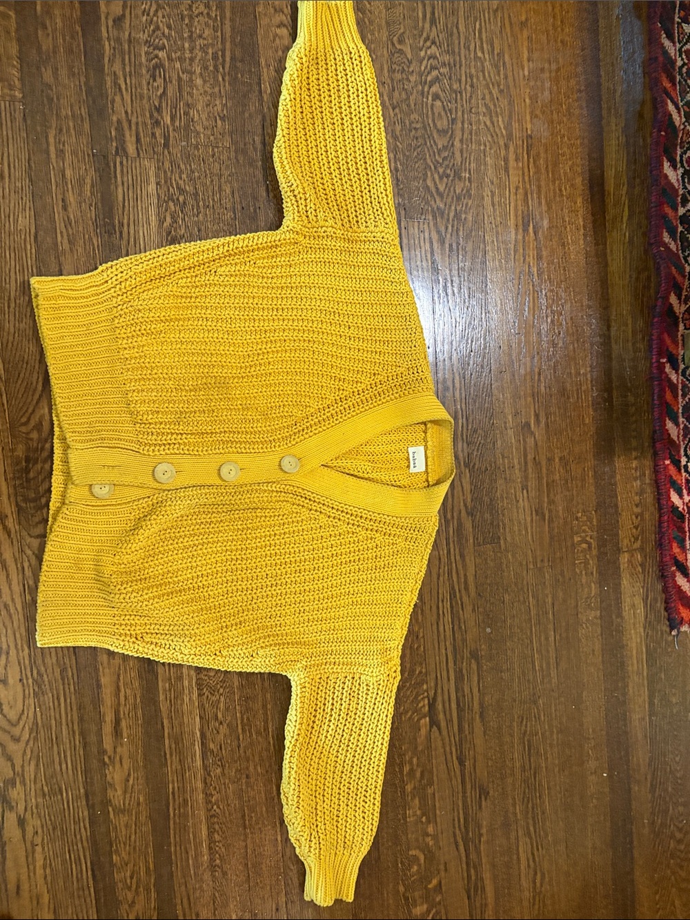 Babaa cardigan No18 in Yolk - Picture 6 of 6